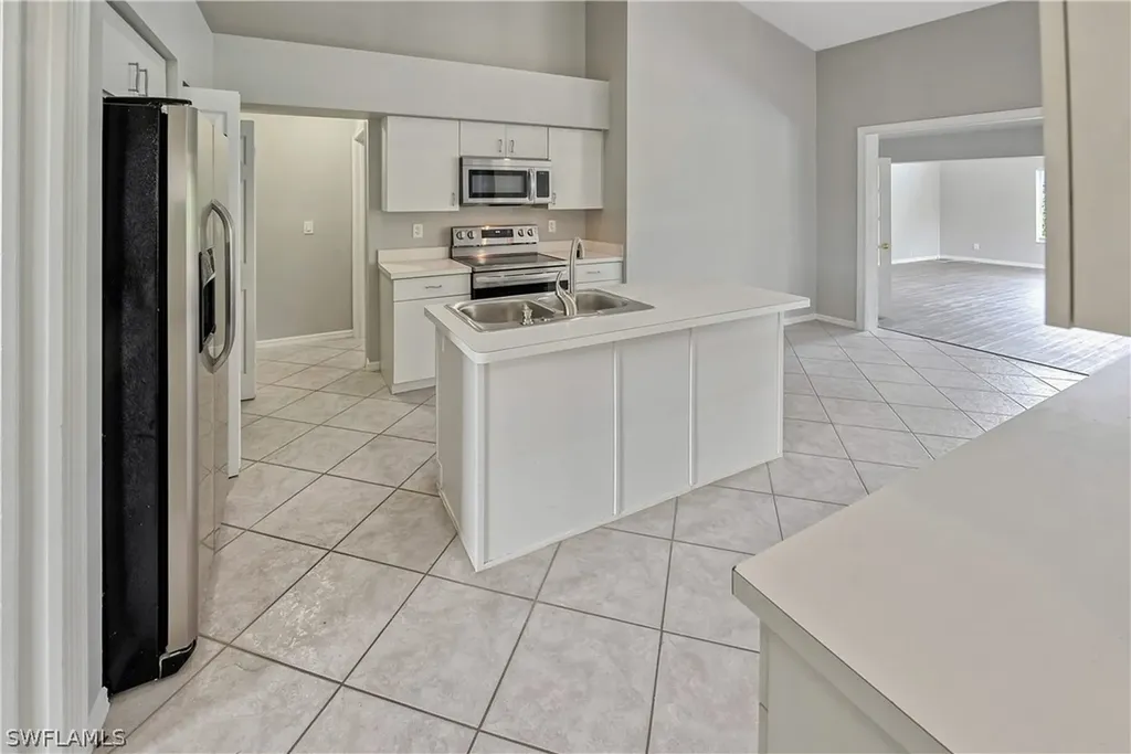 6721 Sloane Place Naples FL 34104
