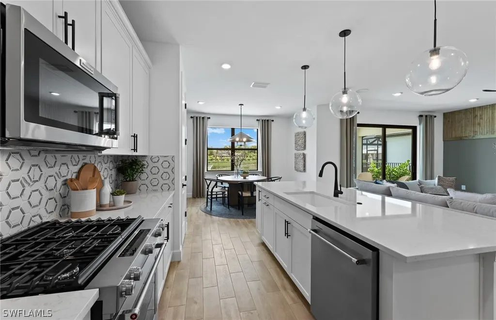 10137 Seaside Way Bonita Springs FL 34135