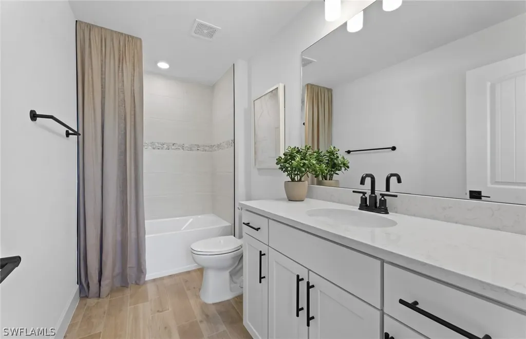 10137 Seaside Way Bonita Springs FL 34135