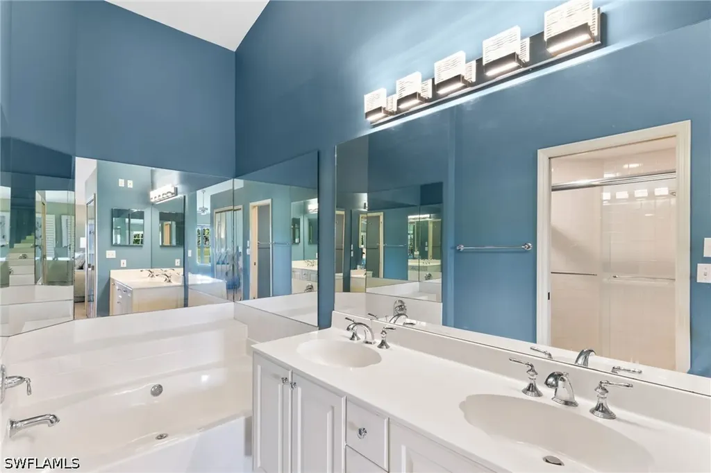 13055 Castle Harbour Drive Naples FL 34110