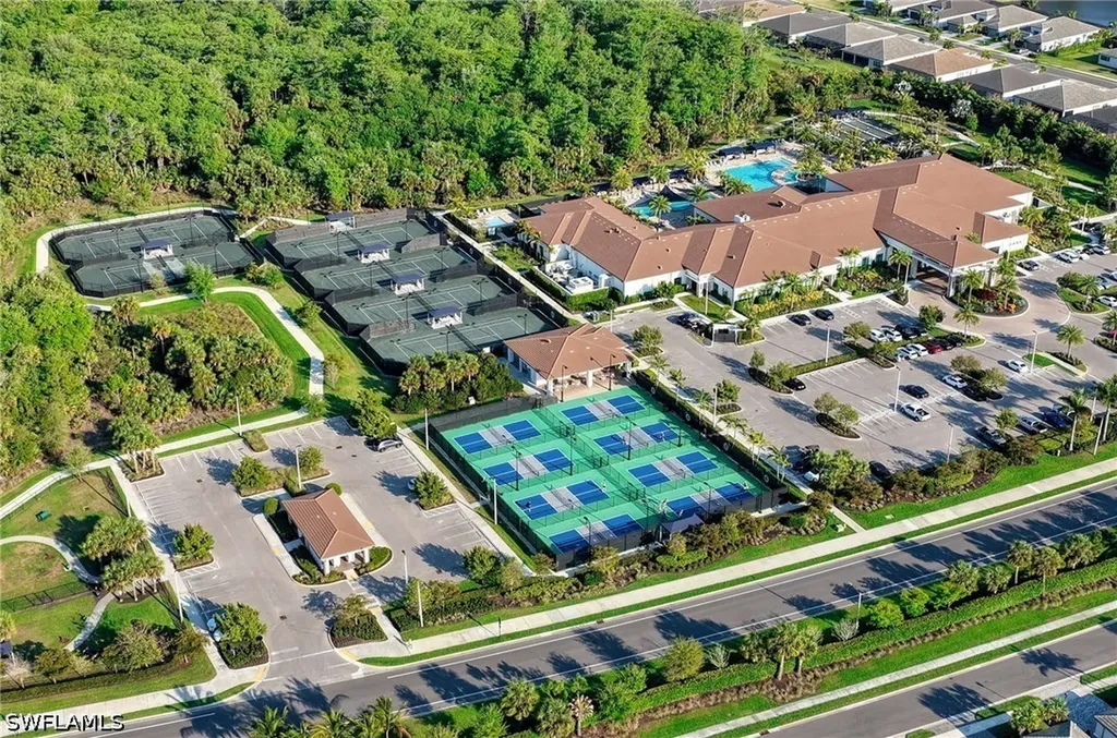 11724 Peony Terrace Naples FL 34120
