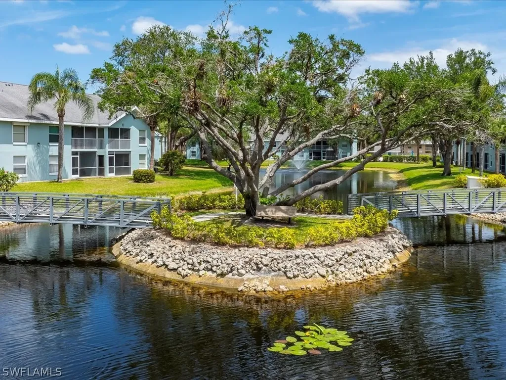 105 Wading Bird Circle Naples FL 34110