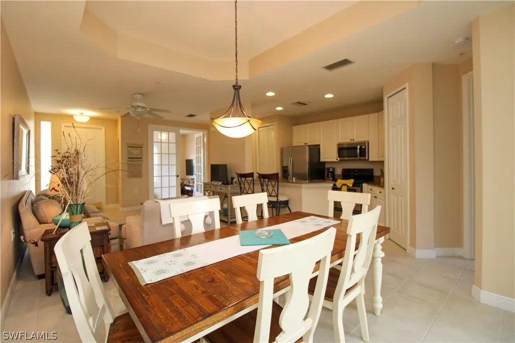 1360 Sweetwater Cove Naples FL 34110
