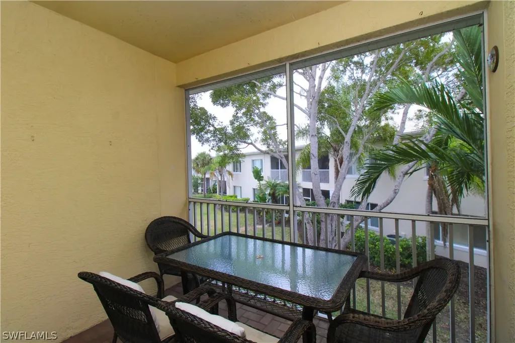 1360 Sweetwater Cove Naples FL 34110