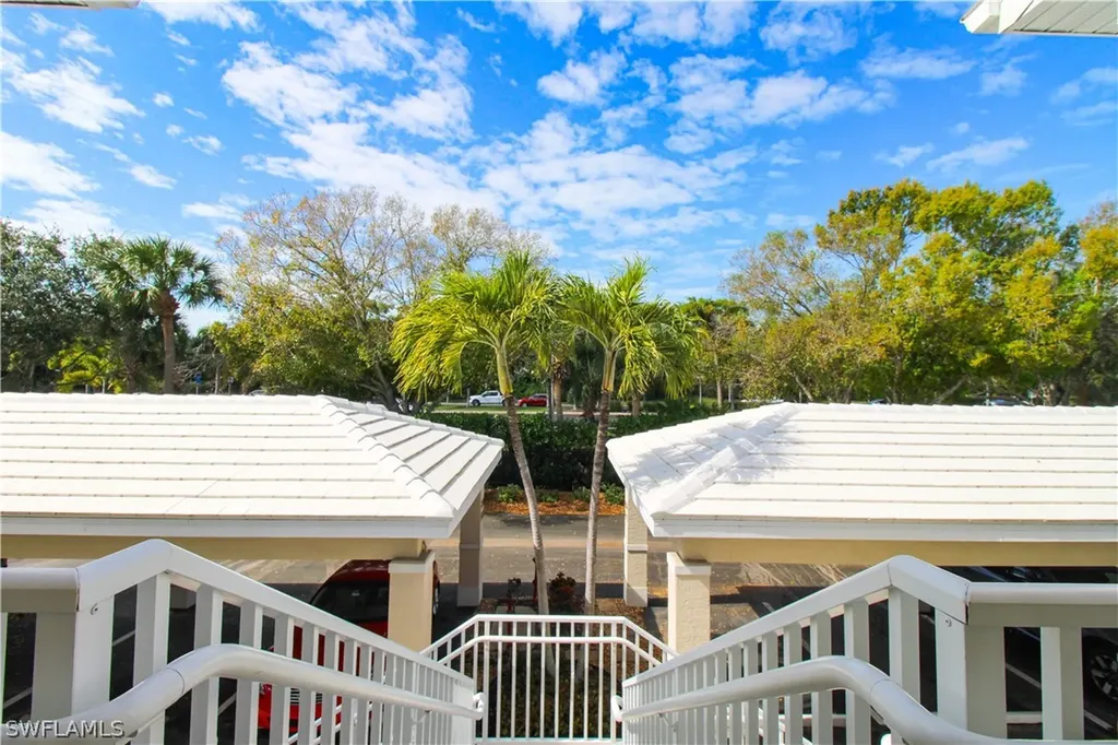 1360 Sweetwater Cove Naples FL 34110