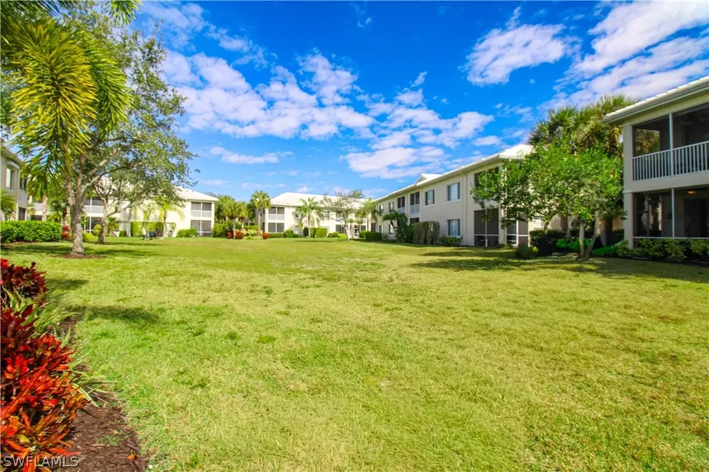 1360 Sweetwater Cove Naples FL 34110