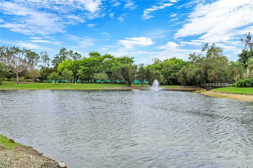 1641 Spoonbill Lane Naples FL 34105