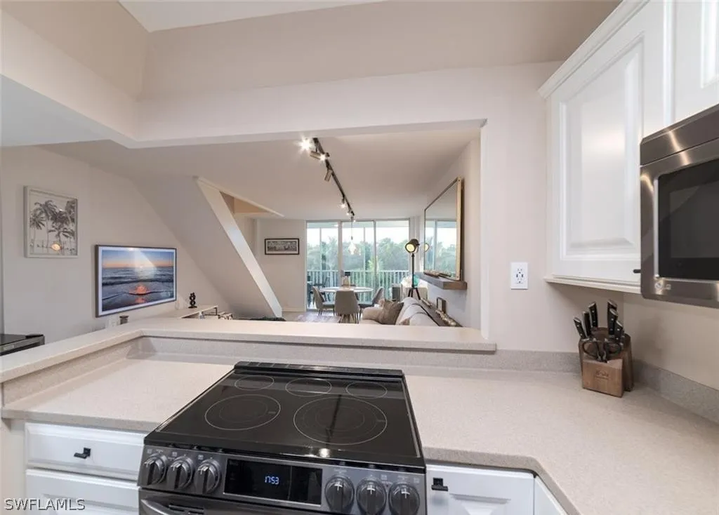 5 Bluebill Avenue Naples FL 34108
