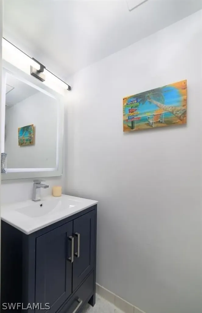 5 Bluebill Avenue Naples FL 34108