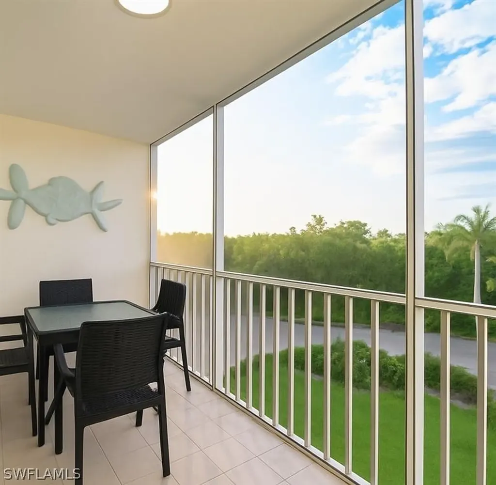 5 Bluebill Avenue Naples FL 34108