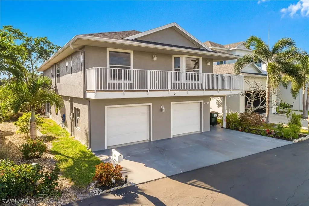 7749 Victoria Cove Court Fort Myers FL 33908