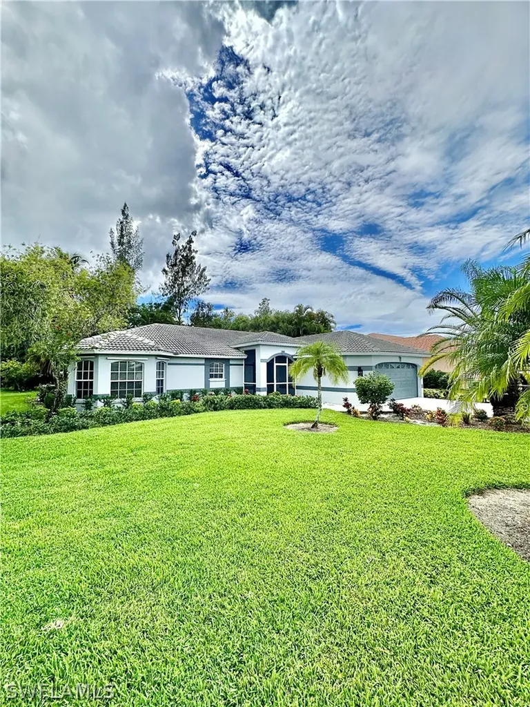 10264 Wood Ibis Avenue Bonita Springs FL 34135