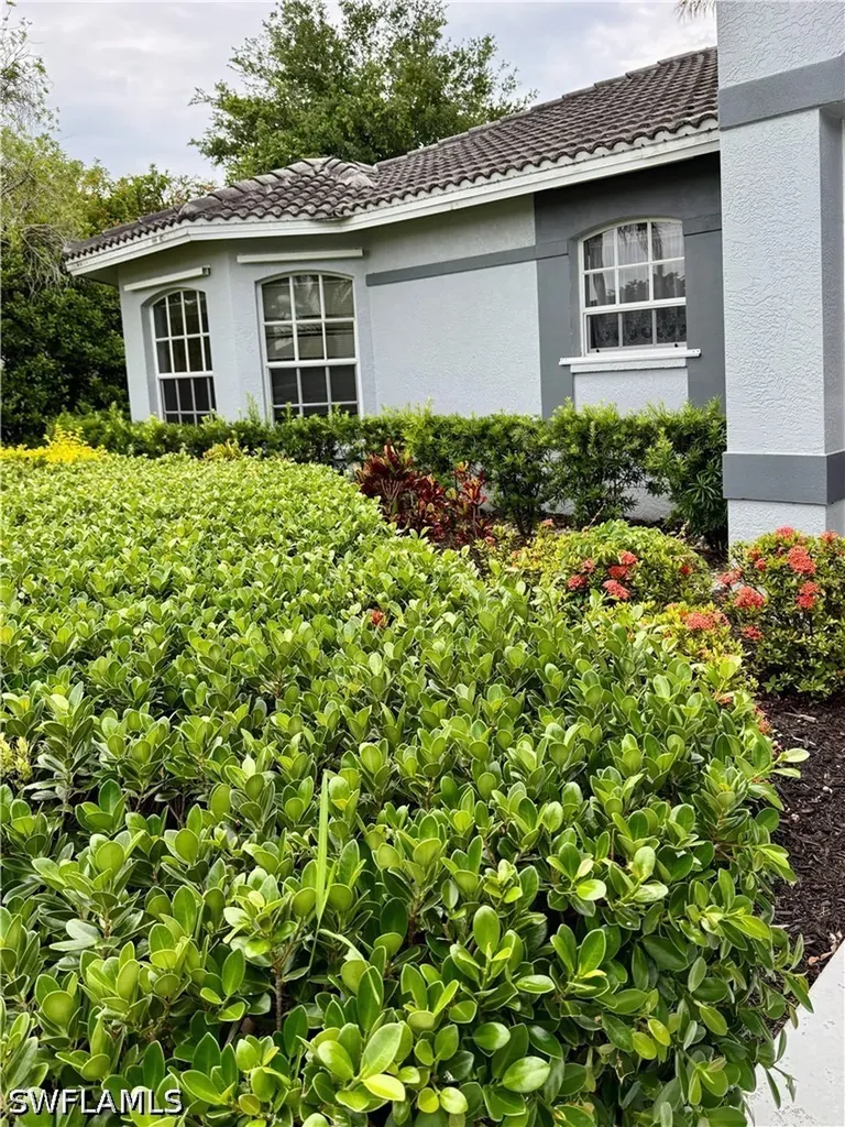 10264 Wood Ibis Avenue Bonita Springs FL 34135