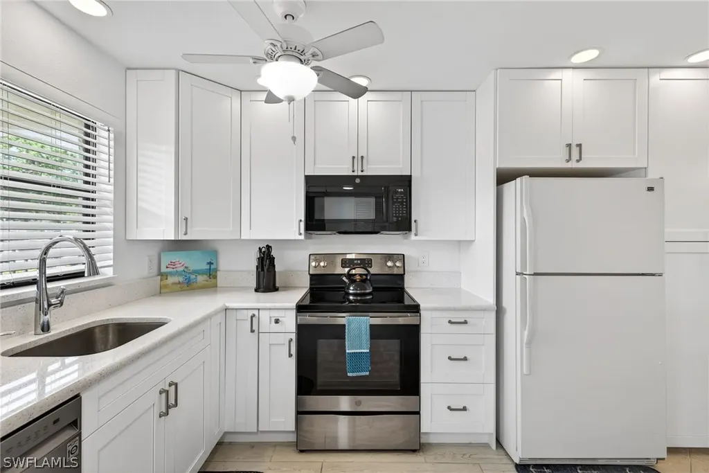 4246 27th Court SW Naples FL 34116