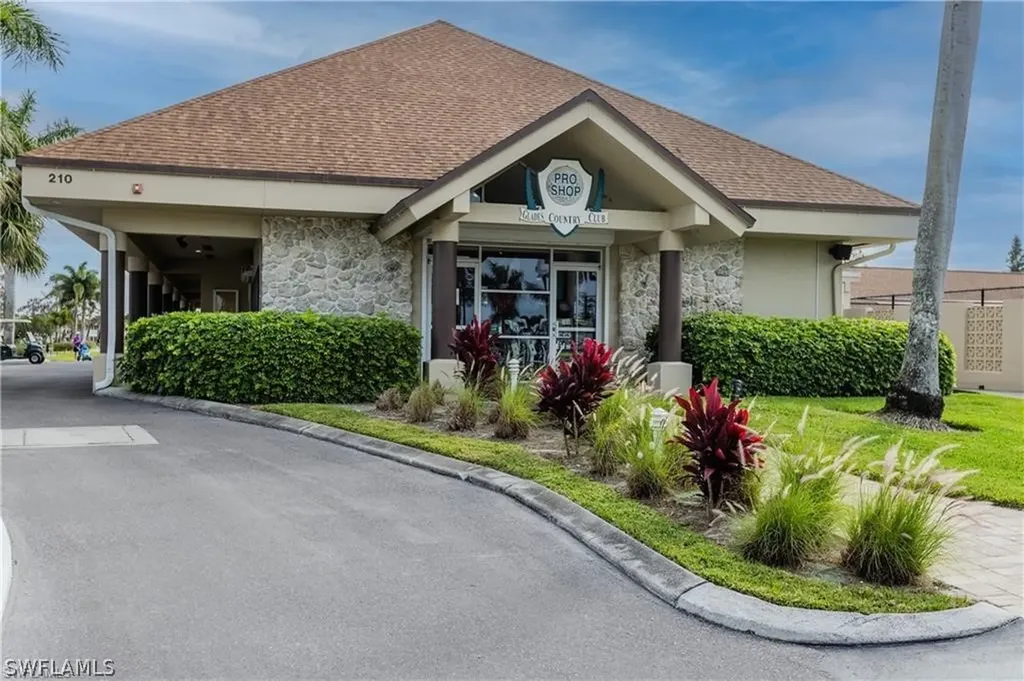 224 Palm Drive Naples FL 34112