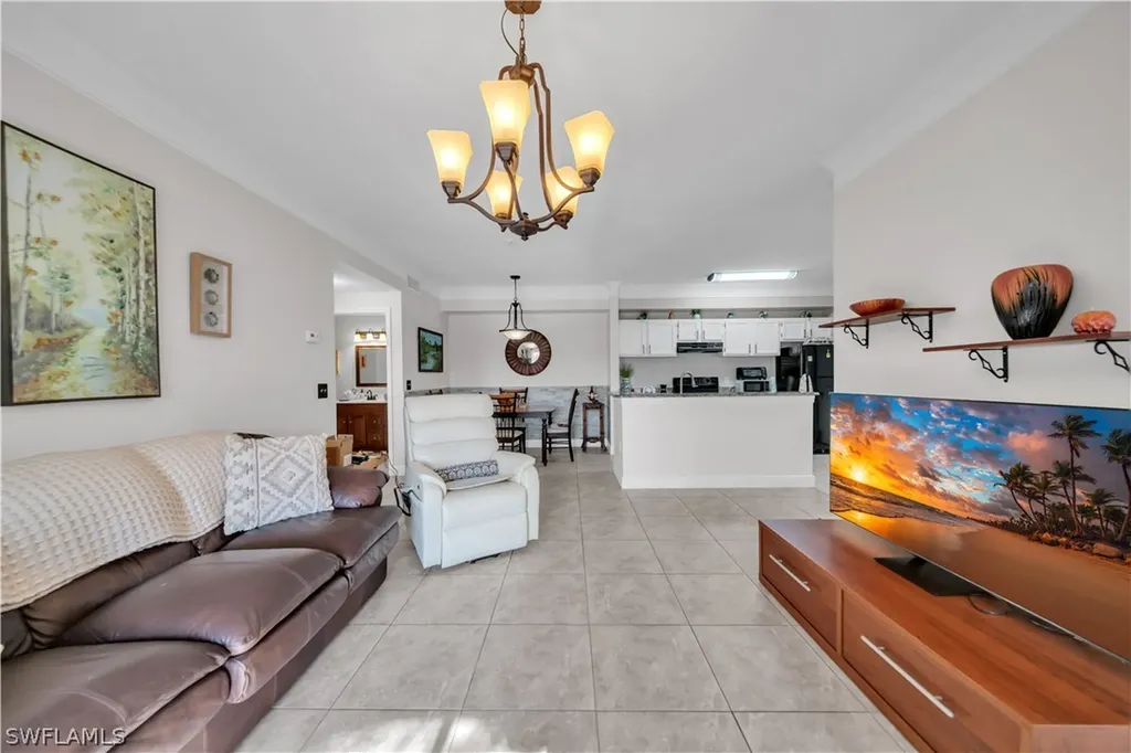 11550 Villa Grand Fort Myers FL 33913