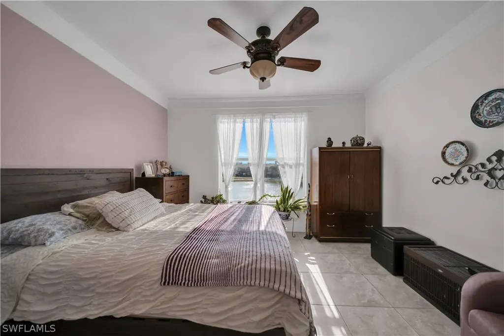 11550 Villa Grand Fort Myers FL 33913