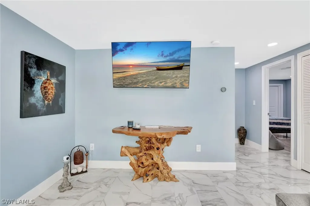 1009 Ridge Street Naples FL 34103