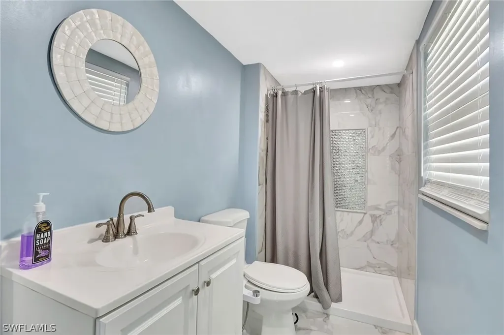 1009 Ridge Street Naples FL 34103