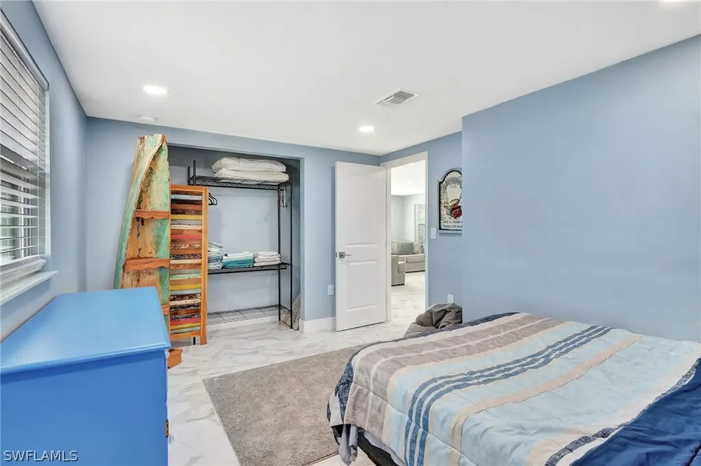1009 Ridge Street Naples FL 34103