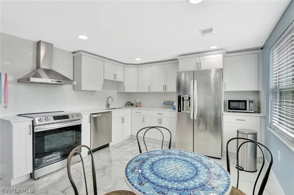 1009 Ridge Street Naples FL 34103