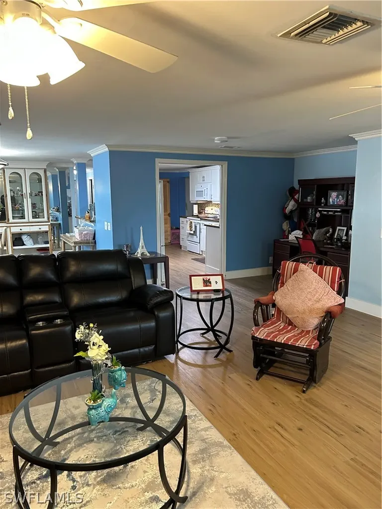 181 Pine Key Lane Naples FL 34114