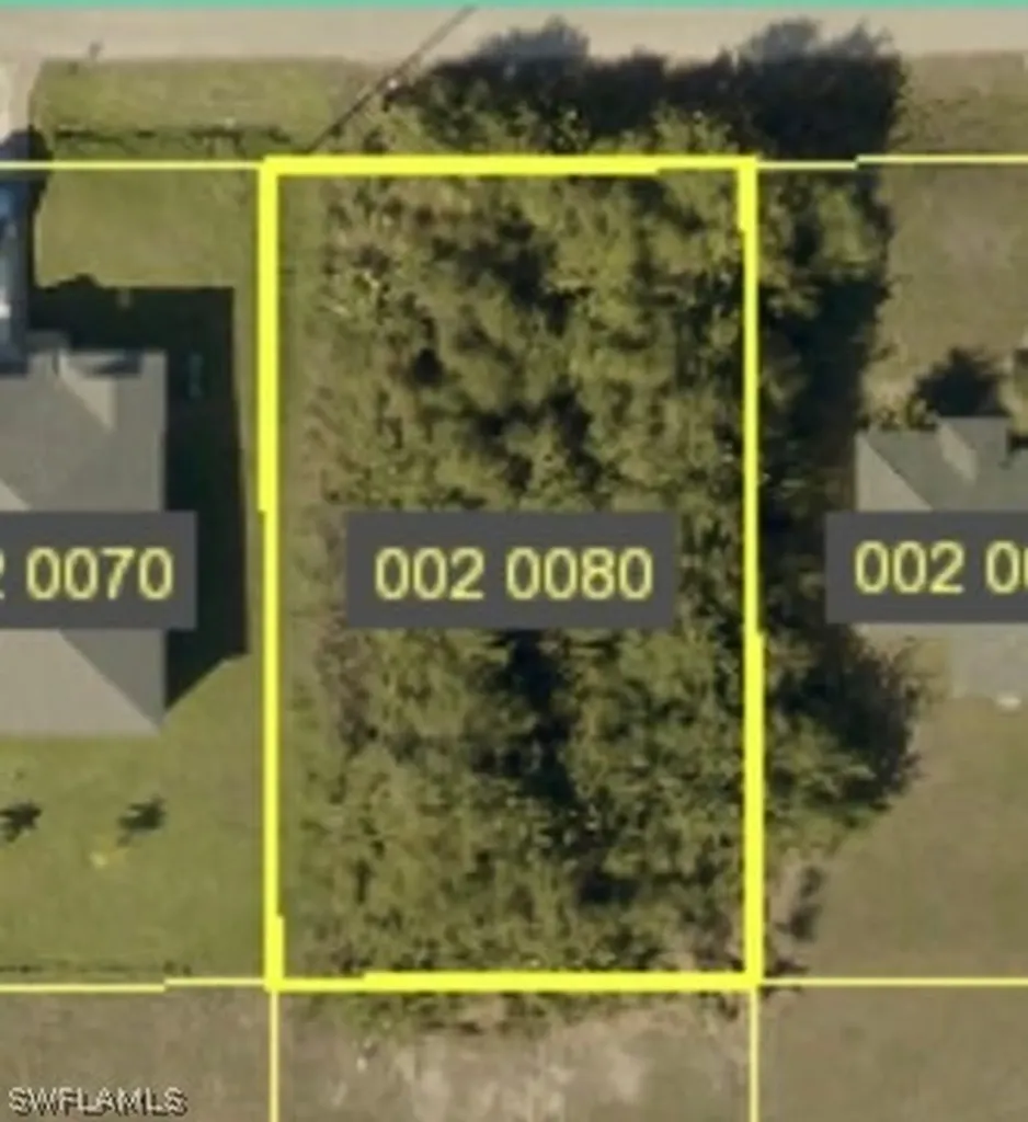 4207 15th Street SW Lehigh Acres FL 33976