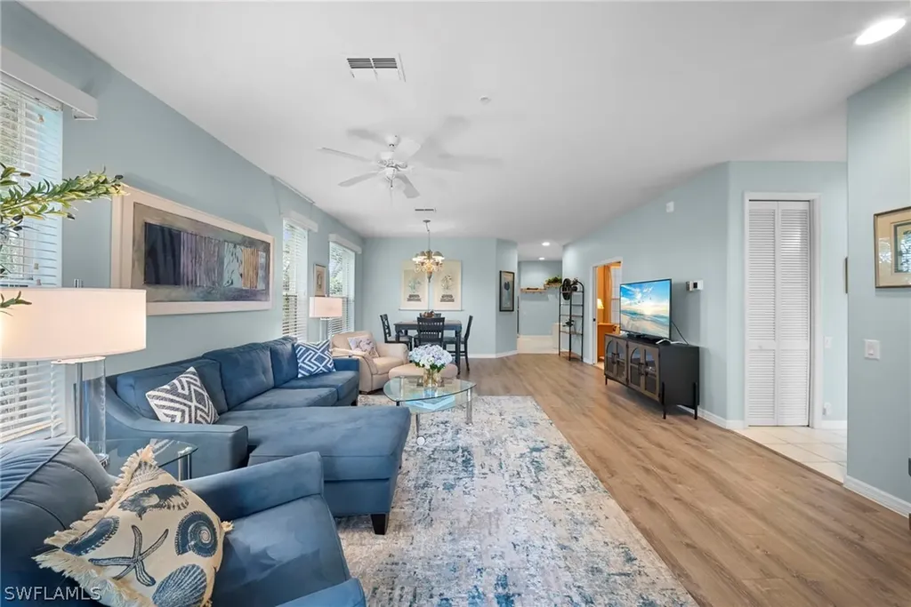 8217 Parkstone Place Naples FL 34120