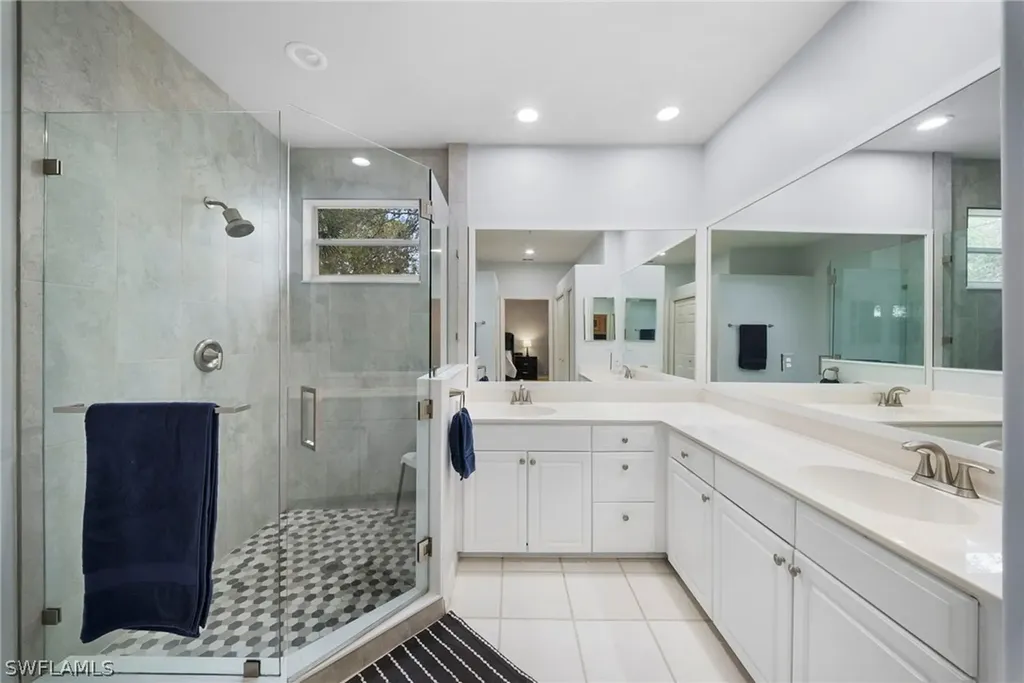 8217 Parkstone Place Naples FL 34120