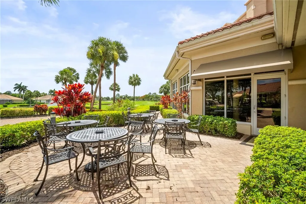 8217 Parkstone Place Naples FL 34120