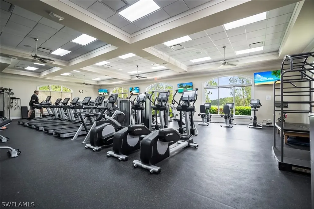 8217 Parkstone Place Naples FL 34120