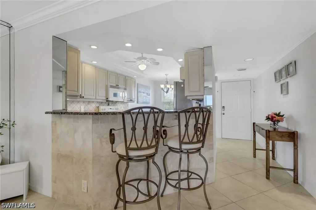320 Horse Creek Drive Naples FL 34110