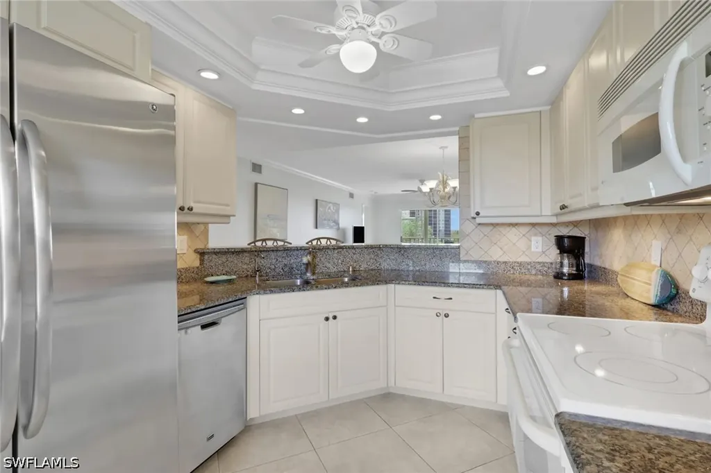 320 Horse Creek Drive Naples FL 34110