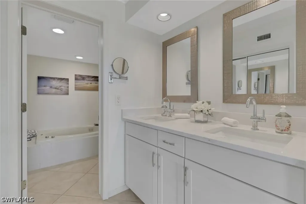 320 Horse Creek Drive Naples FL 34110