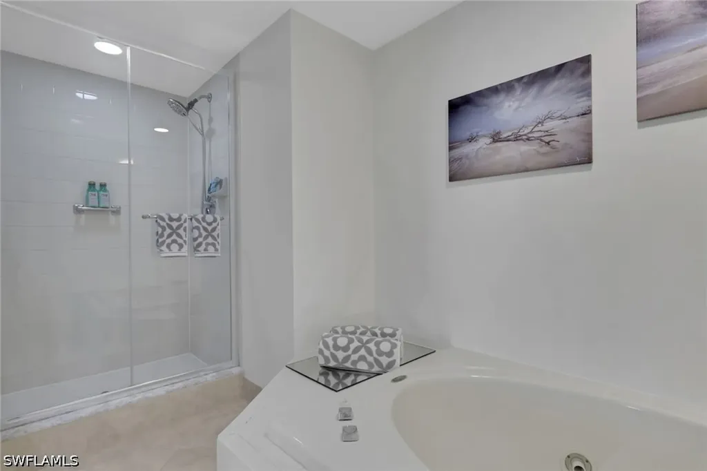 320 Horse Creek Drive Naples FL 34110