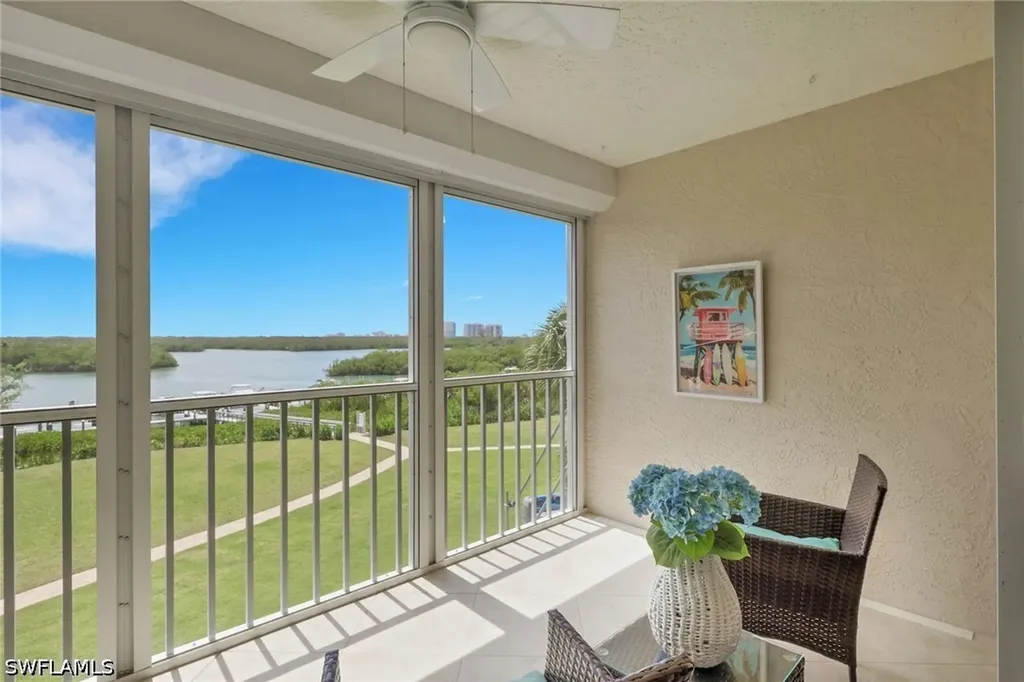 320 Horse Creek Drive Naples FL 34110