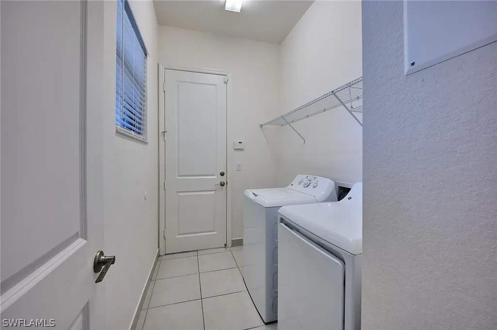 4486 Crimson Avenue Naples FL 34119