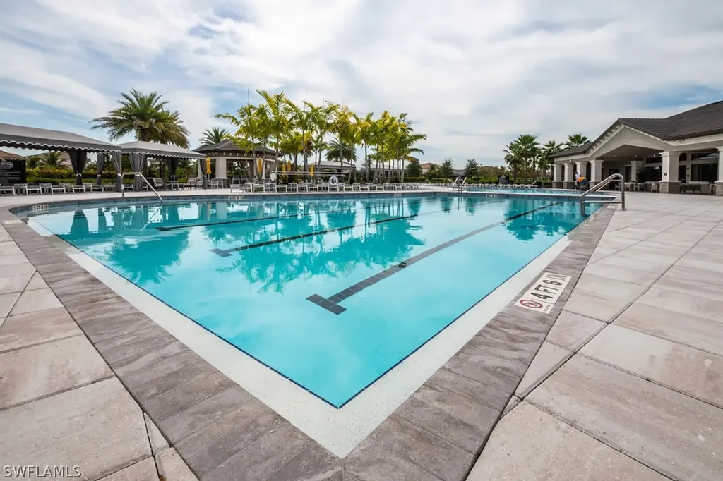 4486 Crimson Avenue Naples FL 34119