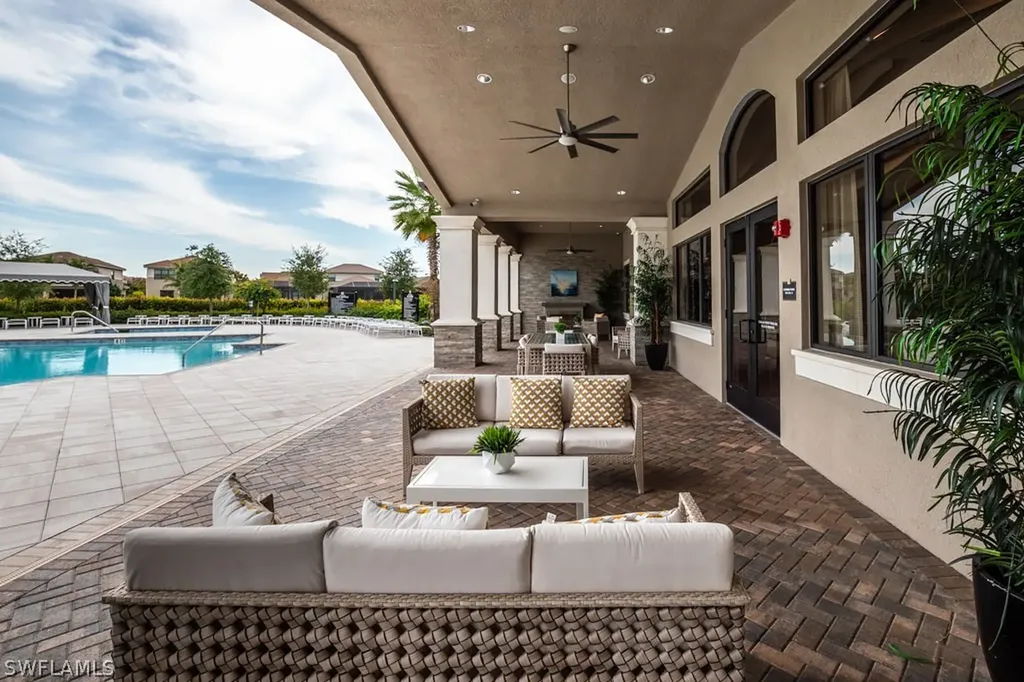 4486 Crimson Avenue Naples FL 34119