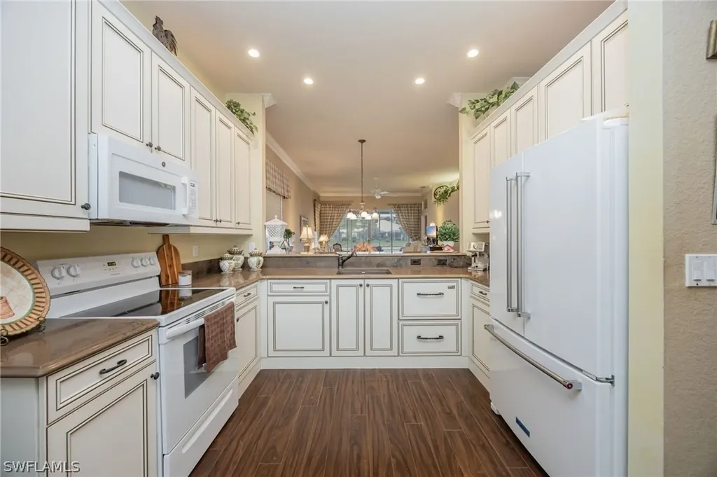 6541 Ilex Circle Naples FL 34109