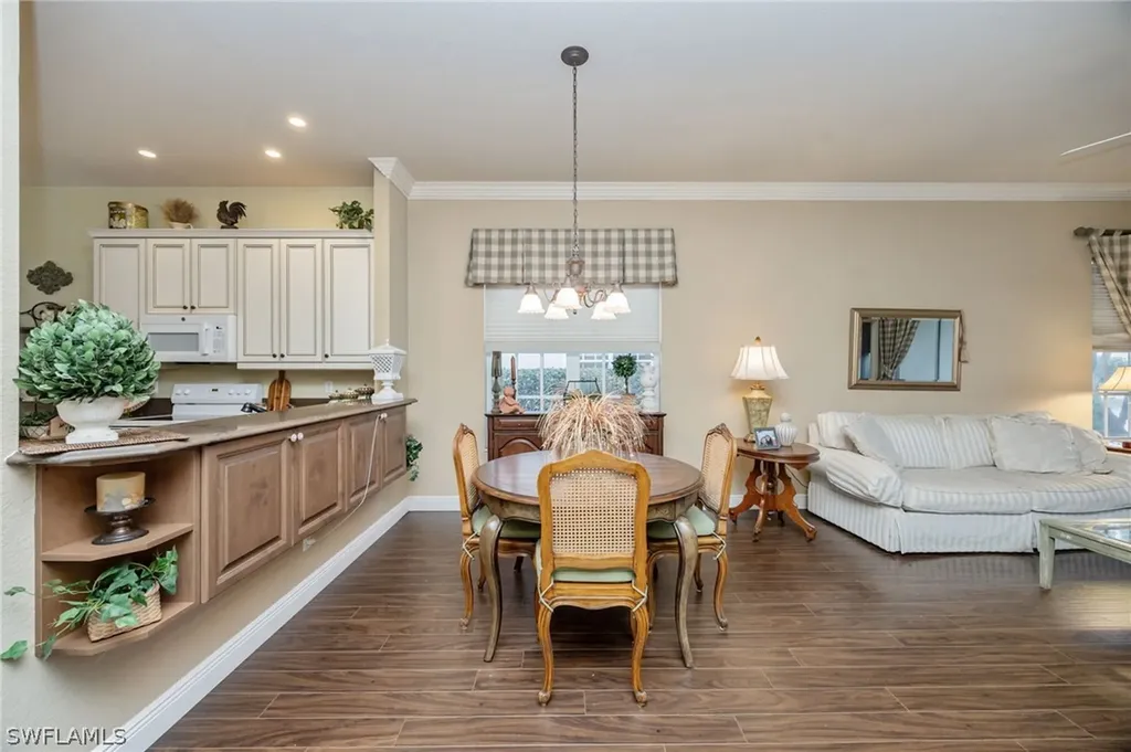 6541 Ilex Circle Naples FL 34109