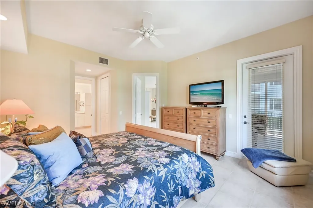 820 Bentwater Circle Naples FL 34108