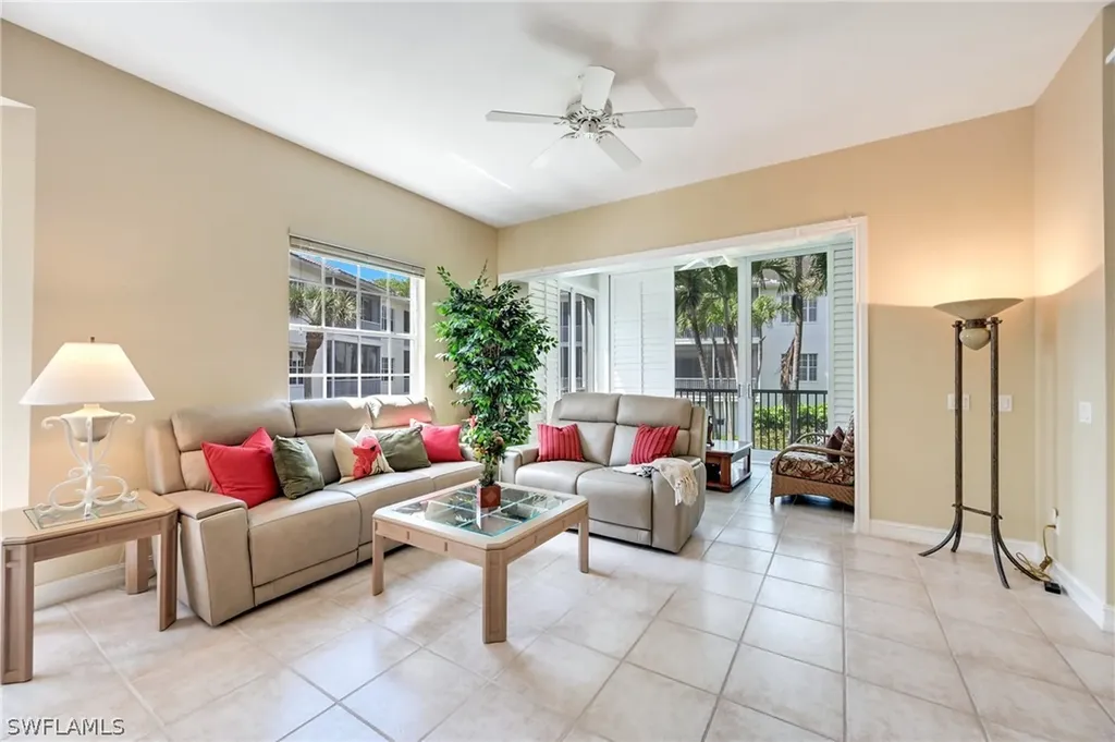 820 Bentwater Circle Naples FL 34108