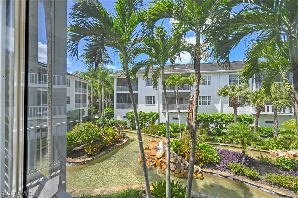 820 Bentwater Circle Naples FL 34108