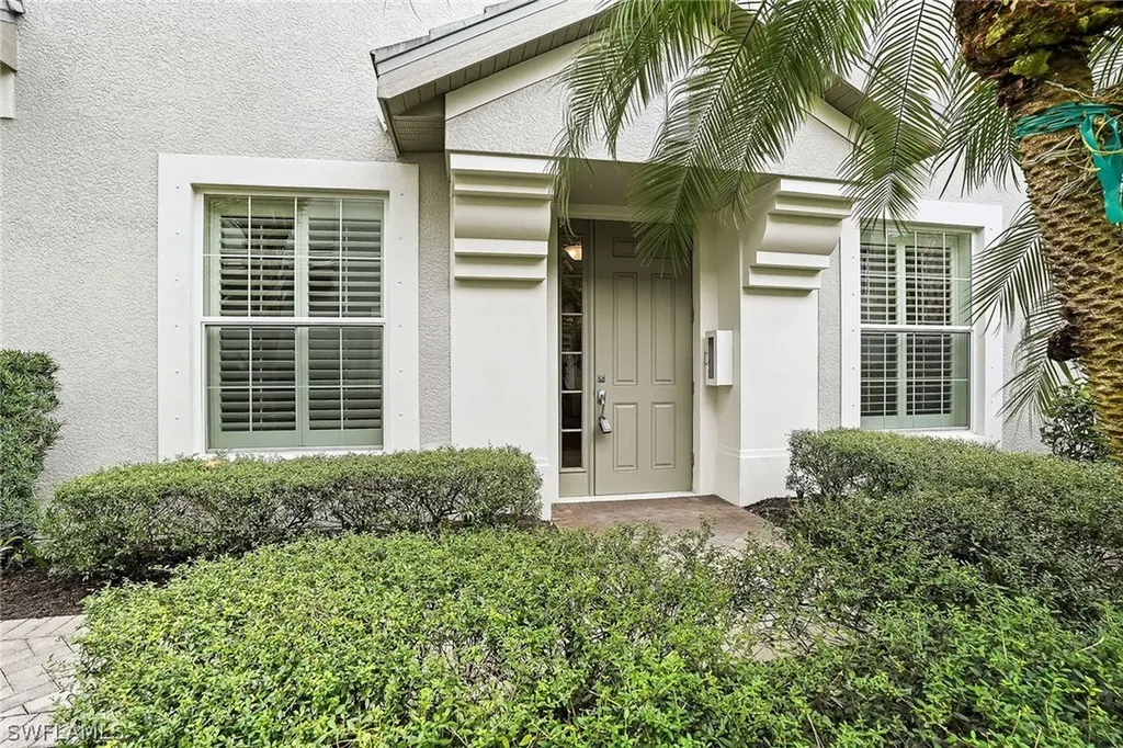 12026 Covent Garden Court Naples FL 34120