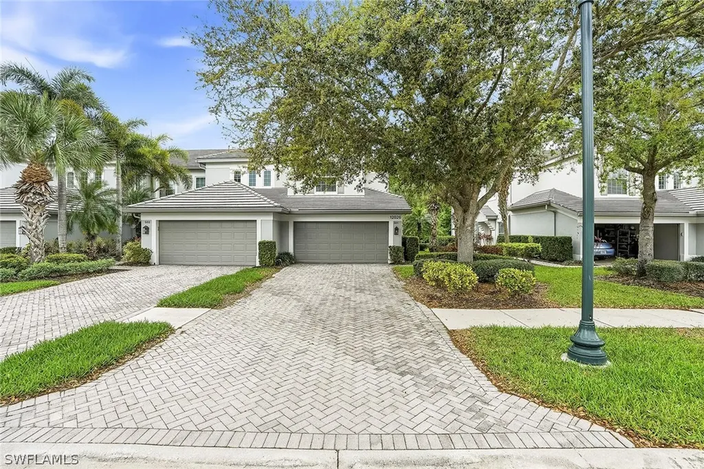 12026 Covent Garden Court Naples FL 34120