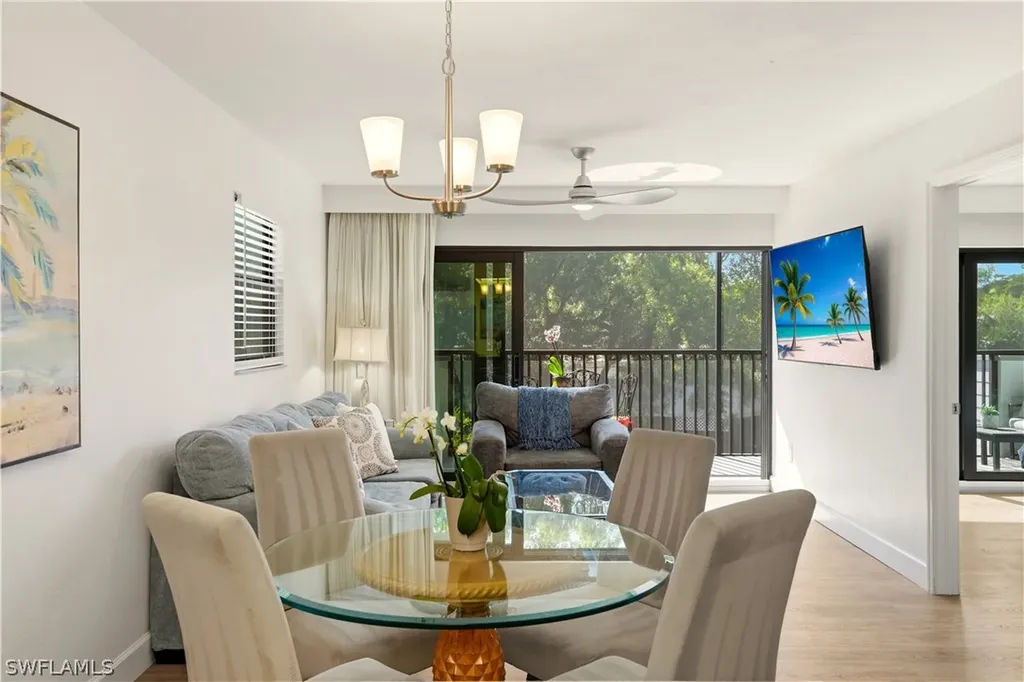 600 Neapolitan Way Naples FL 34103