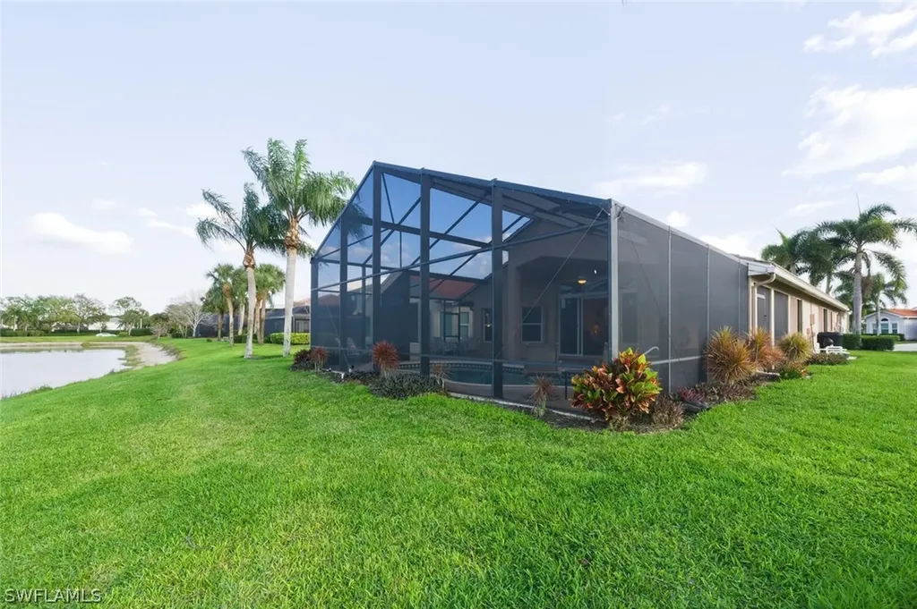 2135 Khasia Point Naples FL 34119