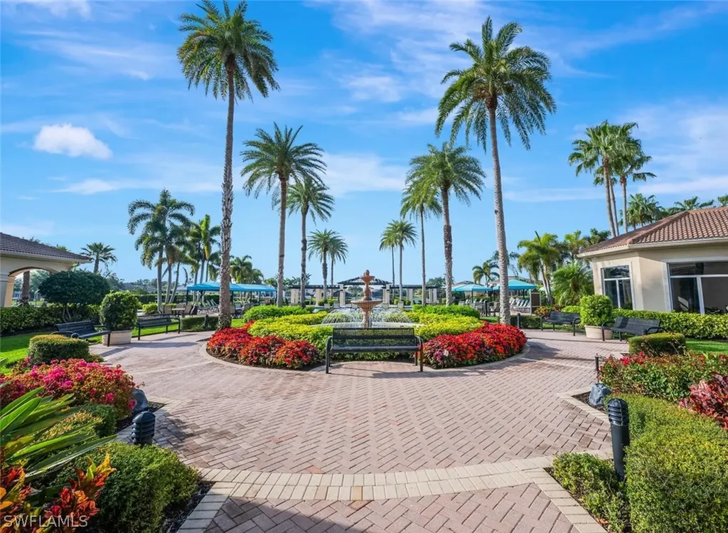 2135 Khasia Point Naples FL 34119
