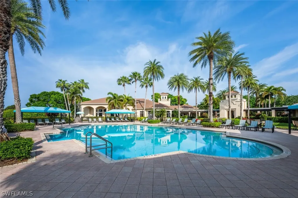 2135 Khasia Point Naples FL 34119